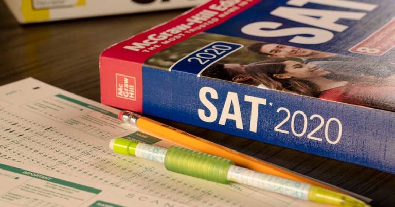 College Board finaliza el programa de exámenes de materias SAT